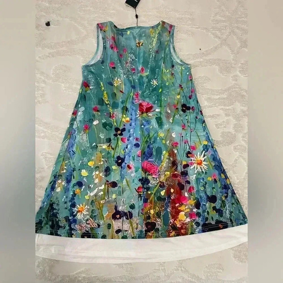 COZY Flower Printed Sundress - Picture 3 of 5